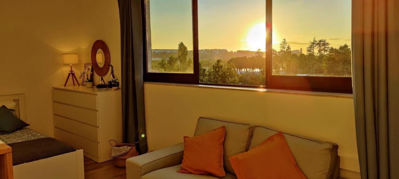 Stylish And Elegant Studio - Best View And Location In Coimbra Downton 外观 照片