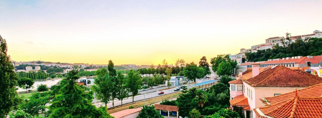 Stylish And Elegant Studio - Best View And Location In Coimbra Downton 外观 照片