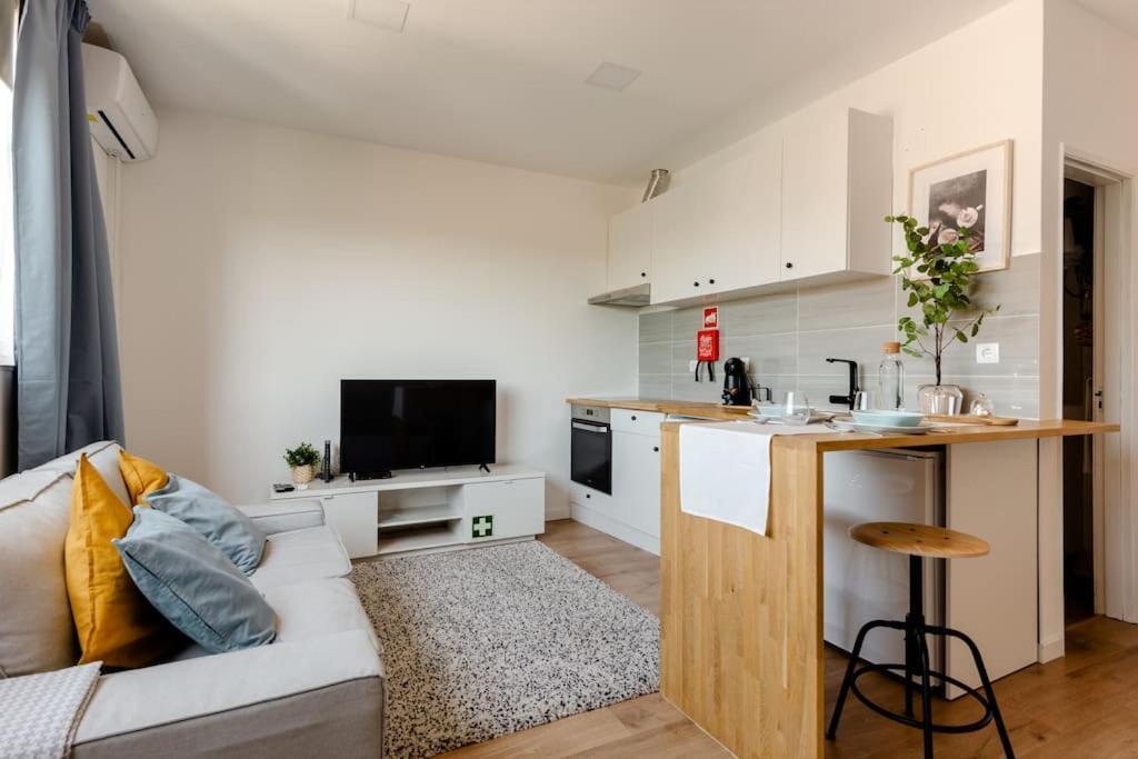 Stylish And Elegant Studio - Best View And Location In Coimbra Downton 外观 照片